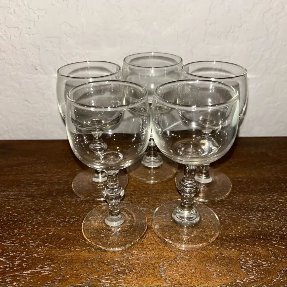 Cocktail Cordials Wine Decorative Stem Glasses